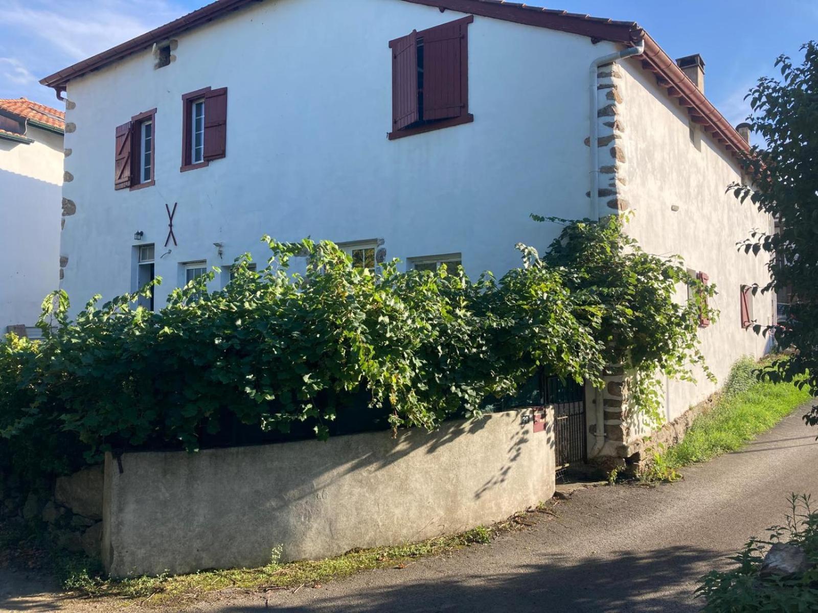 Maison Au Coeur Du Pays-basque Mendionde